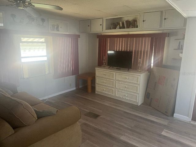 1949 HESS DRIVE, Holiday, FL 34691