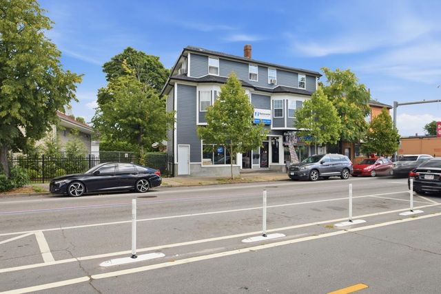 858 Broad Street, Providence, RI 02907