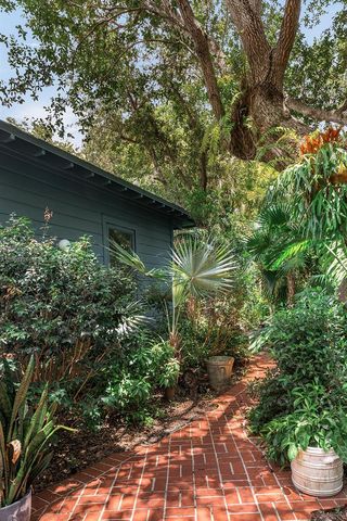 4330 Lennox Drive, Miami, FL 33133