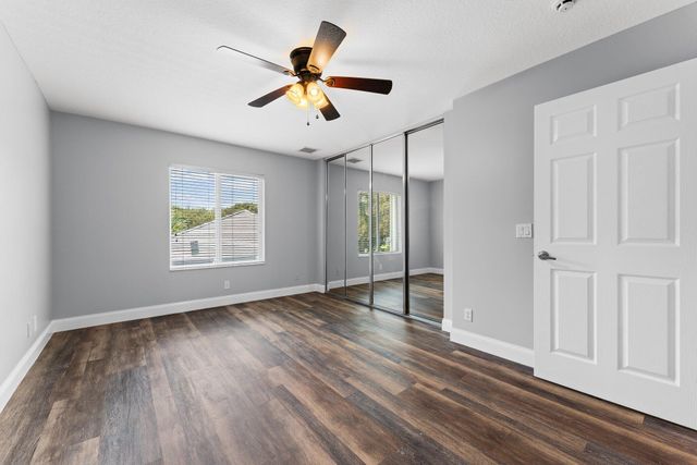 1019 Egret Circle N, Jupiter, FL 33458