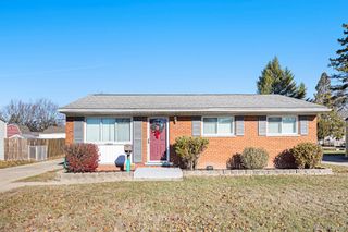 12833 Docksin Drive, Sterling Heights, MI 48313