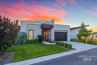 1079 S Don Vincent Ln, Eagle, ID 83616