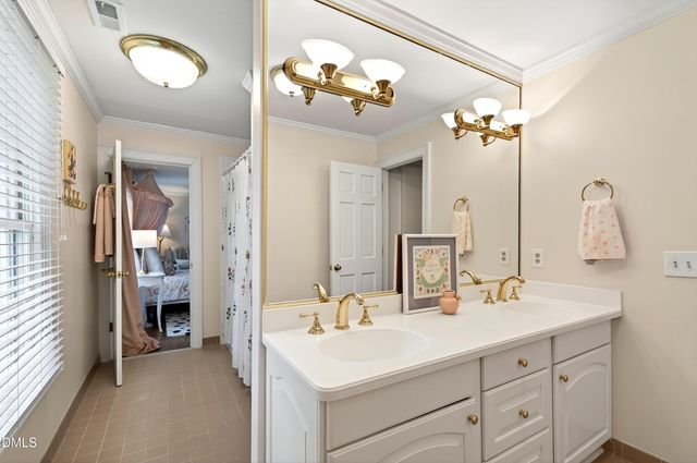 2101 Prescott Place, Raleigh, NC 27615