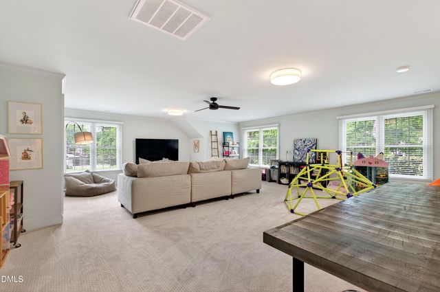 2101 Prescott Place, Raleigh, NC 27615