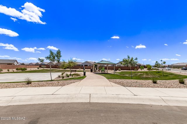 13501 N Samantha Lane, Marana, AZ 85653
