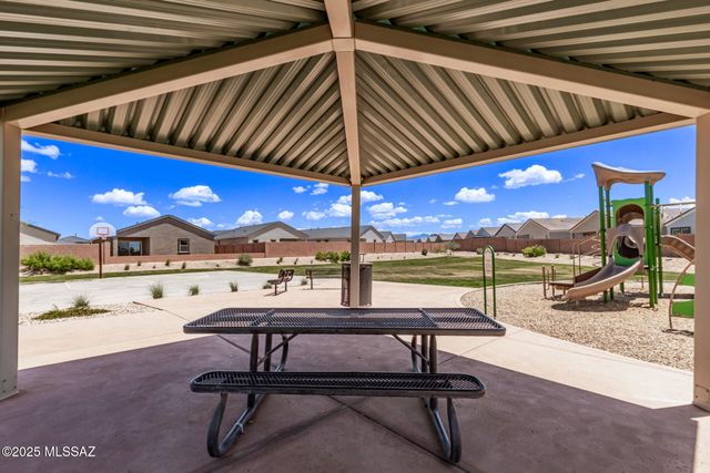 13501 N Samantha Lane, Marana, AZ 85653