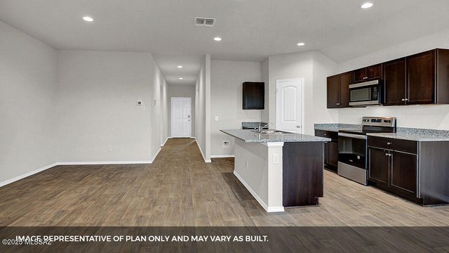 13501 N Samantha Lane, Marana, AZ 85653