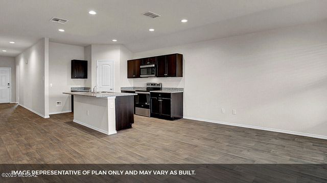 13501 N Samantha Lane, Marana, AZ 85653
