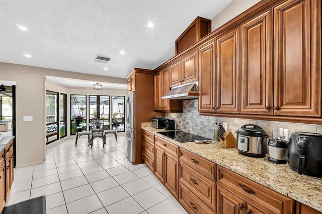 1504 RIDGE TOP WAY, Clearwater, FL 33765