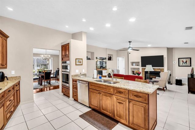 1504 RIDGE TOP WAY, Clearwater, FL 33765