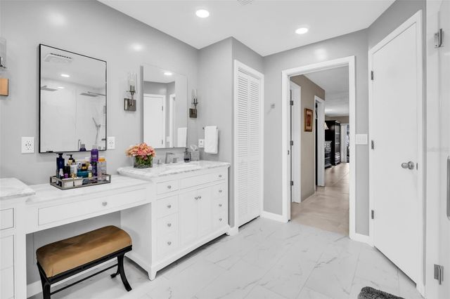 1504 RIDGE TOP WAY, Clearwater, FL 33765