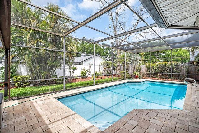 1504 RIDGE TOP WAY, Clearwater, FL 33765