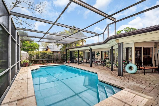 1504 RIDGE TOP WAY, Clearwater, FL 33765