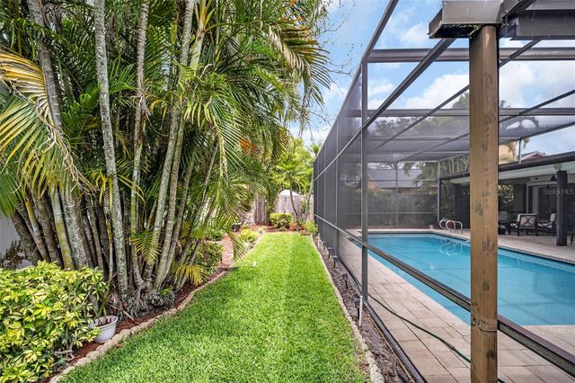 1504 RIDGE TOP WAY, Clearwater, FL 33765