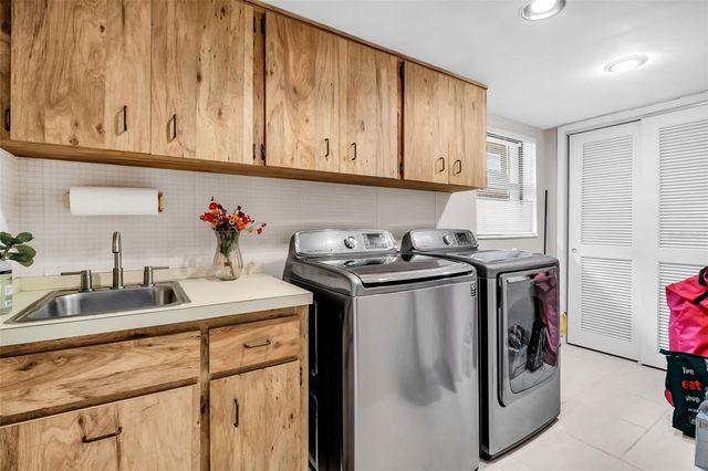 1504 RIDGE TOP WAY, Clearwater, FL 33765