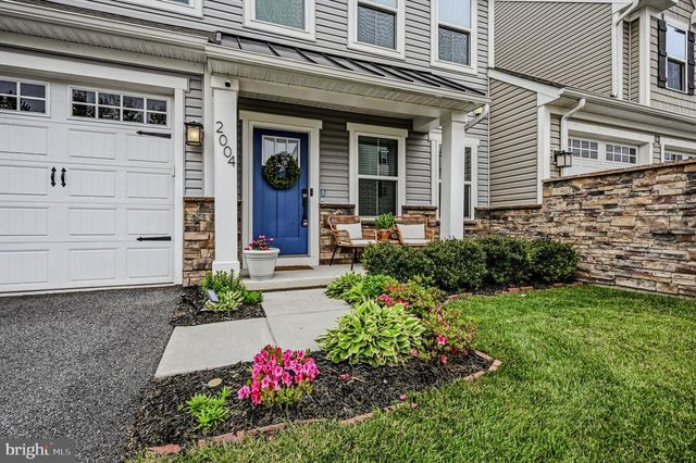 2004 RIVERS DR, Newark, DE 19702