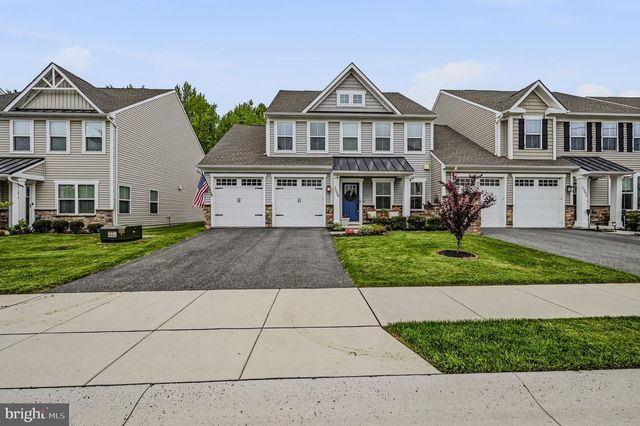 2004 RIVERS DR, Newark, DE 19702