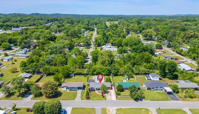 203 Greenfield Drive, Rossville, GA 30741