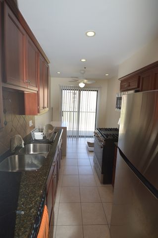 631 Hapsfield Lane 106, Buffalo Grove, IL 60089