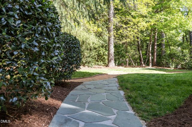 8728 Drew Lane, Chapel Hill, NC 27516