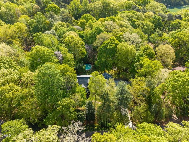 8728 Drew Lane, Chapel Hill, NC 27516