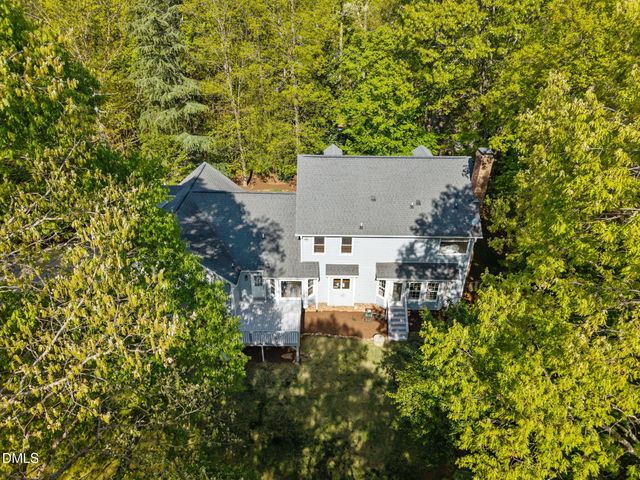 8728 Drew Lane, Chapel Hill, NC 27516