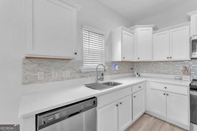 22 Cypress Loop, Port Wentworth, GA 31407