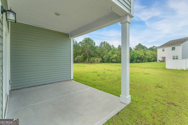 22 Cypress Loop, Port Wentworth, GA 31407