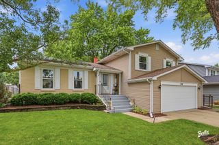 750 Dunhill Drive, Buffalo Grove, IL 60089