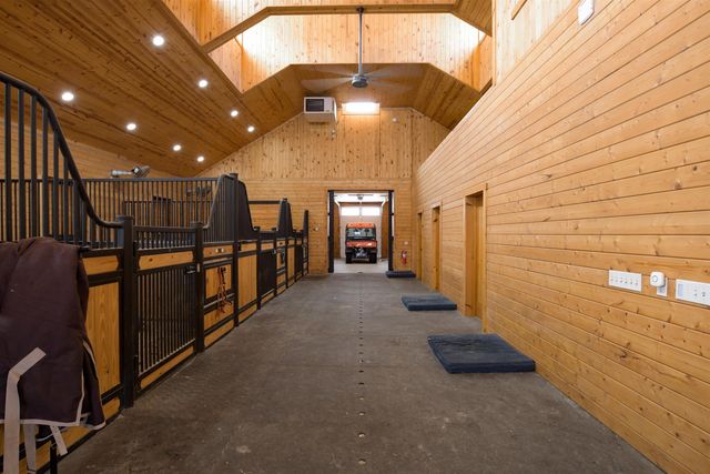 3619 Tompkins Road, Traverse City, MI 49686