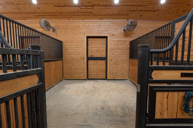 3619 Tompkins Road, Traverse City, MI 49686