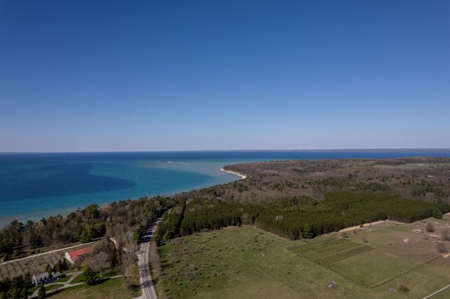 3619 Tompkins Road, Traverse City, MI 49686