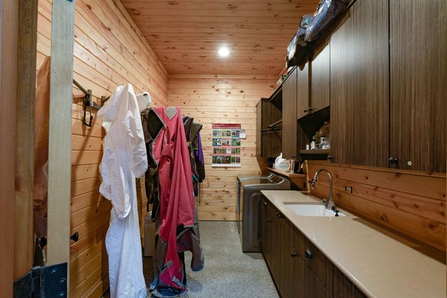 3619 Tompkins Road, Traverse City, MI 49686