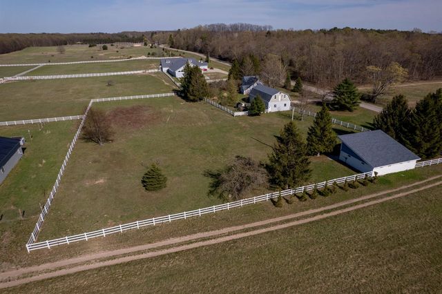 3619 Tompkins Road, Traverse City, MI 49686