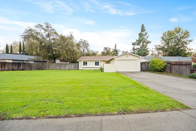 5846 Pikes Peak Way, Sacramento, CA 95842