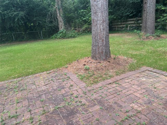 103 Brookwood Drive, Selma, AL 36701