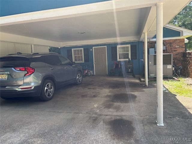 103 Brookwood Drive, Selma, AL 36701