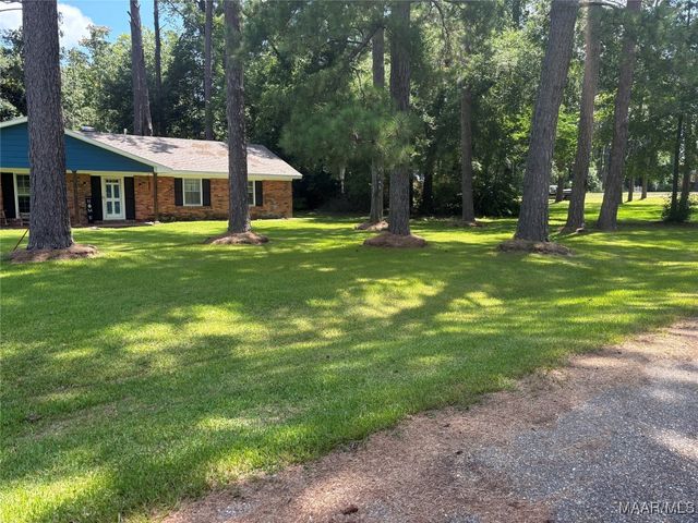 103 Brookwood Drive, Selma, AL 36701