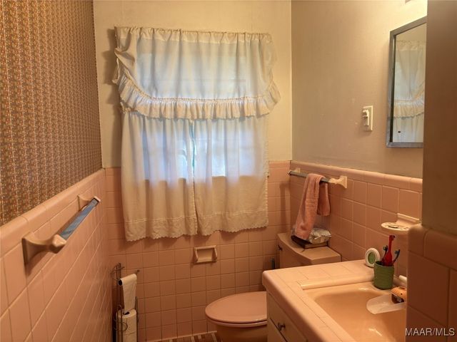 103 Brookwood Drive, Selma, AL 36701