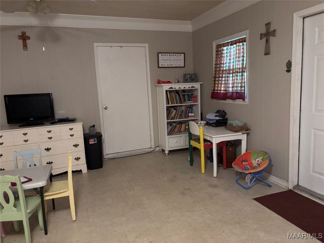 103 Brookwood Drive, Selma, AL 36701