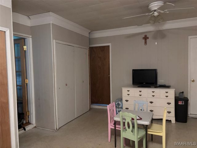 103 Brookwood Drive, Selma, AL 36701