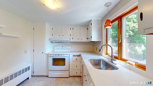 309 Matson Hill Road, Glastonbury, CT 06073
