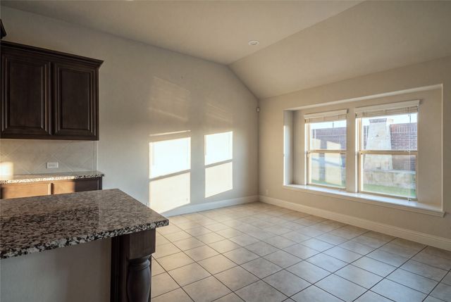 1514 Nighthawk Lane, Mansfield, TX 76063