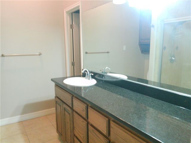 4750 Grand Junction Dr 24, Corpus Christi, TX 78413