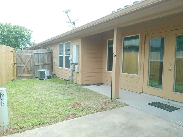 4750 Grand Junction Dr 24, Corpus Christi, TX 78413