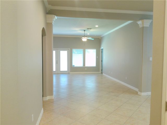 4750 Grand Junction Dr 24, Corpus Christi, TX 78413
