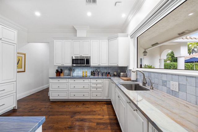 14270 Calypso Lane, Wellington, FL 33414