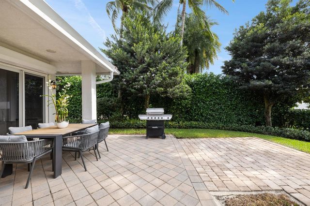 14270 Calypso Lane, Wellington, FL 33414
