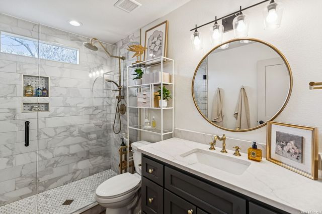 2151 Gruene, New Braunfels, TX 78130