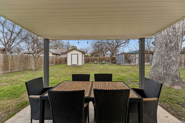 2151 Gruene, New Braunfels, TX 78130